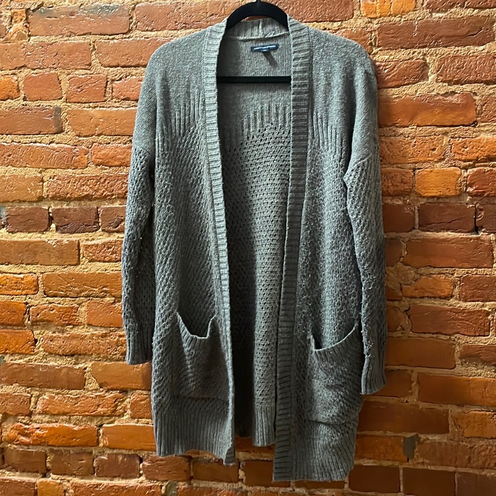 American Eagle cardigan sweater